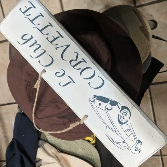 Le Club Corvette Wooden Sign - Picture 2 of 3